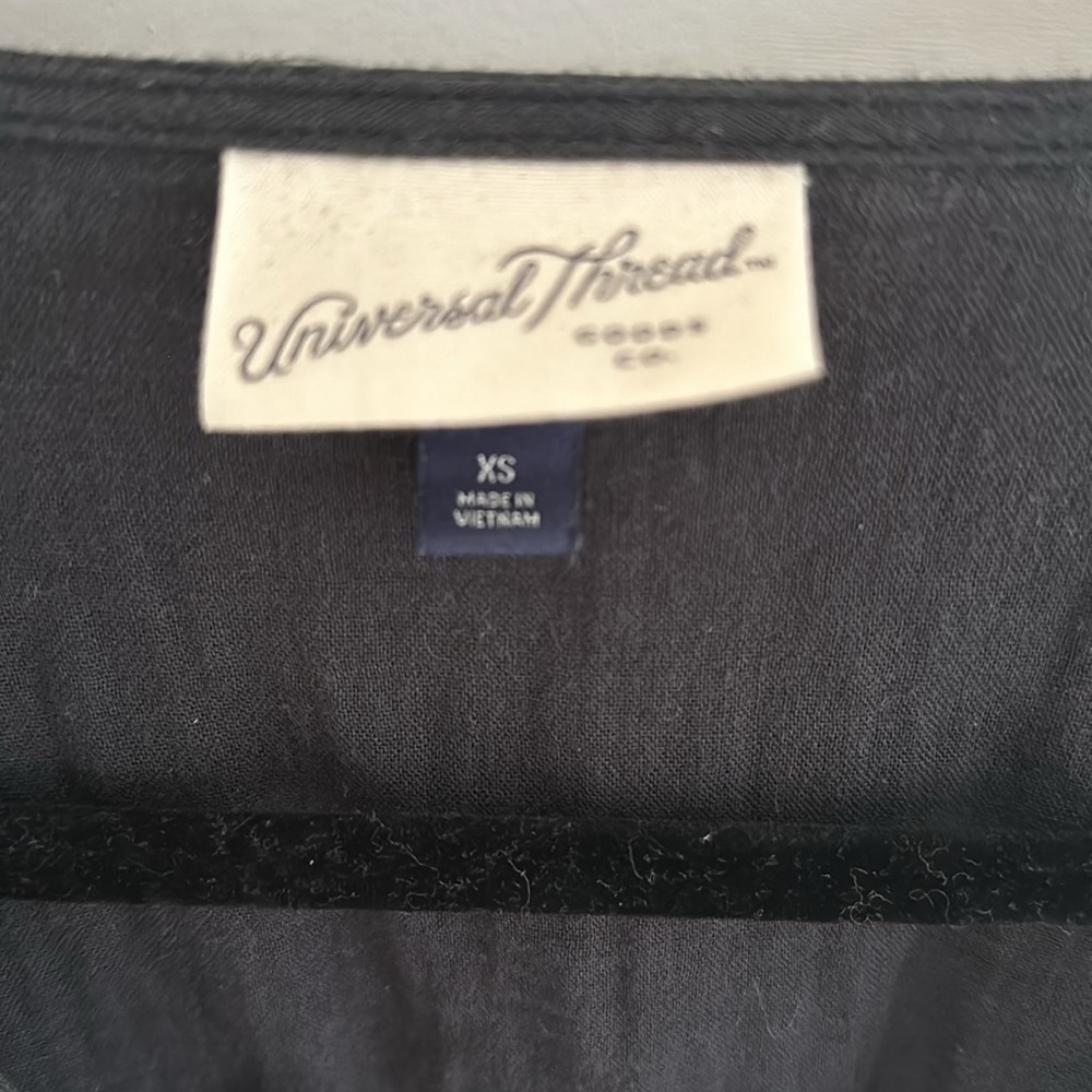 Universal Thread romper - Picture 2 of 3